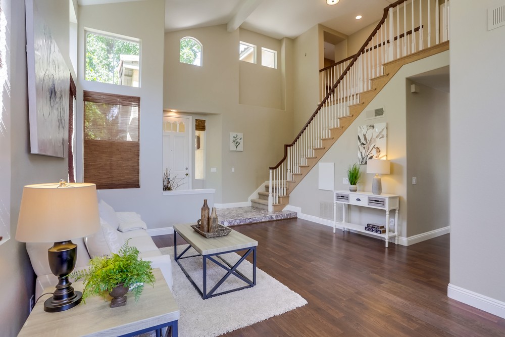 Virtual tour photo 11 of 52 for 8813 Gainsborough Ave