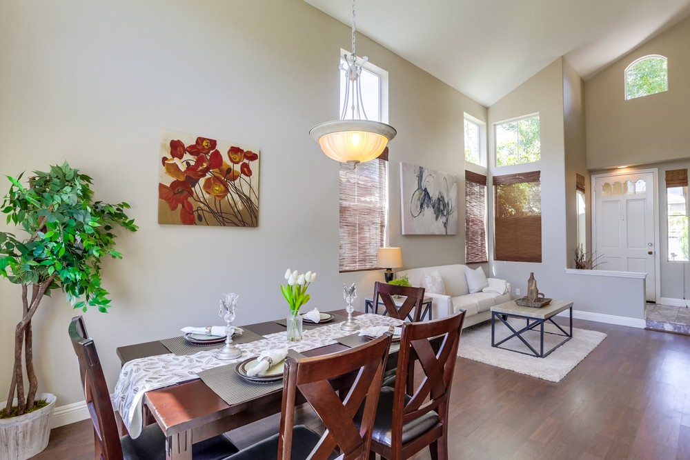 Virtual tour photo 12 of 52 for 8813 Gainsborough Ave