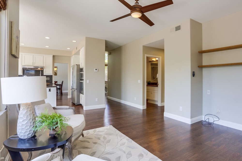 Virtual tour photo 16 of 52 for 8813 Gainsborough Ave