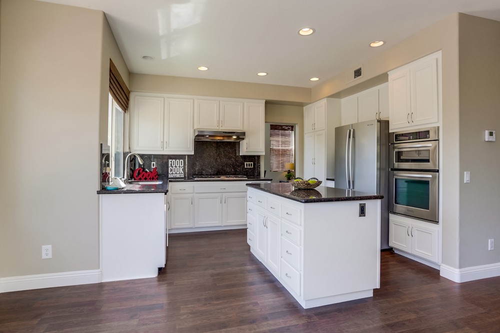 Virtual tour photo 20 of 52 for 8813 Gainsborough Ave