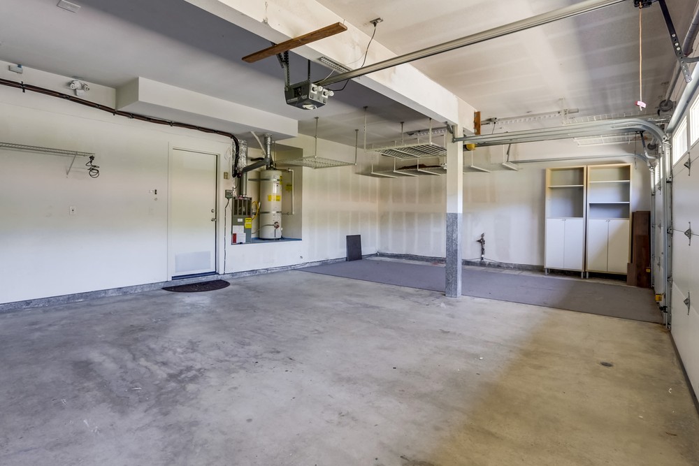 Virtual tour photo 44 of 52 for 8813 Gainsborough Ave