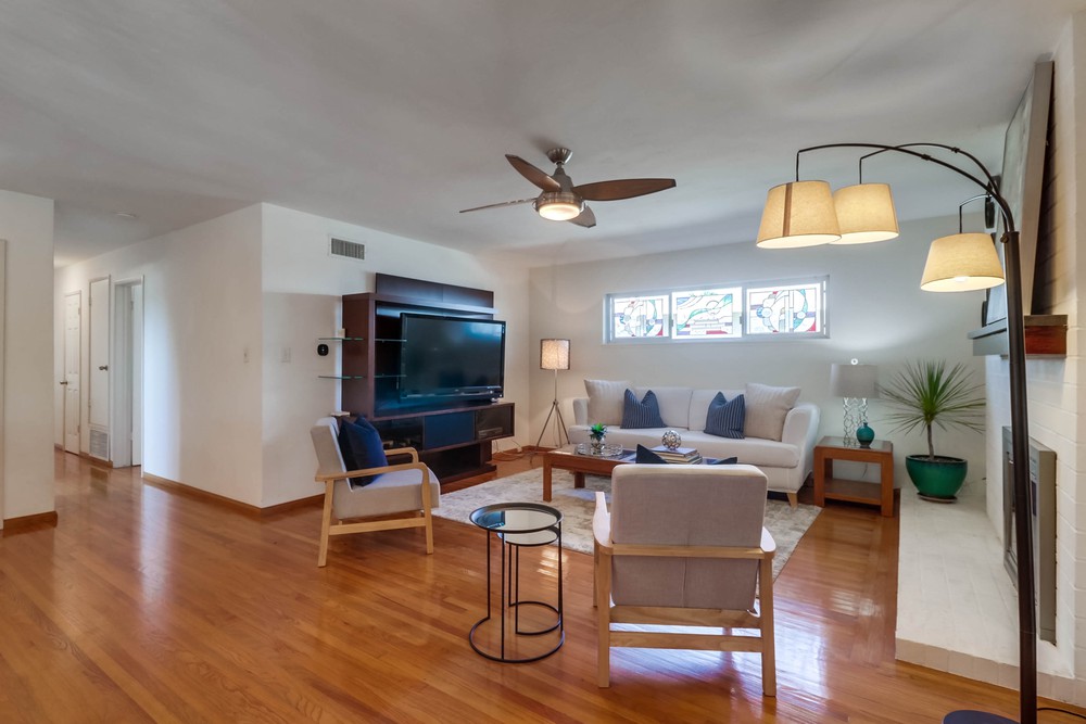 Virtual tour photo 13 of 59 for 8815 Greyling Pl