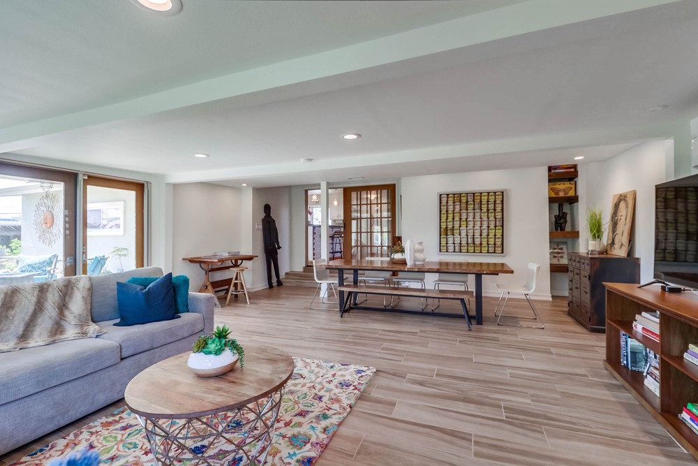 Virtual tour photo 21 of 59 for 8815 Greyling Pl