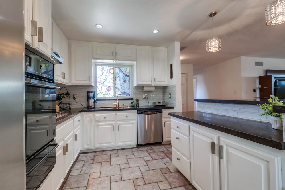 Virtual tour photo 9 of 59 for 8815 Greyling Pl