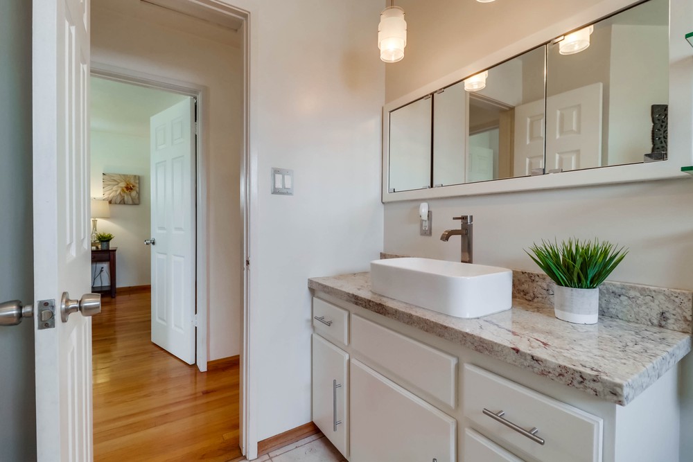 Virtual tour photo 38 of 59 for 8815 Greyling Pl