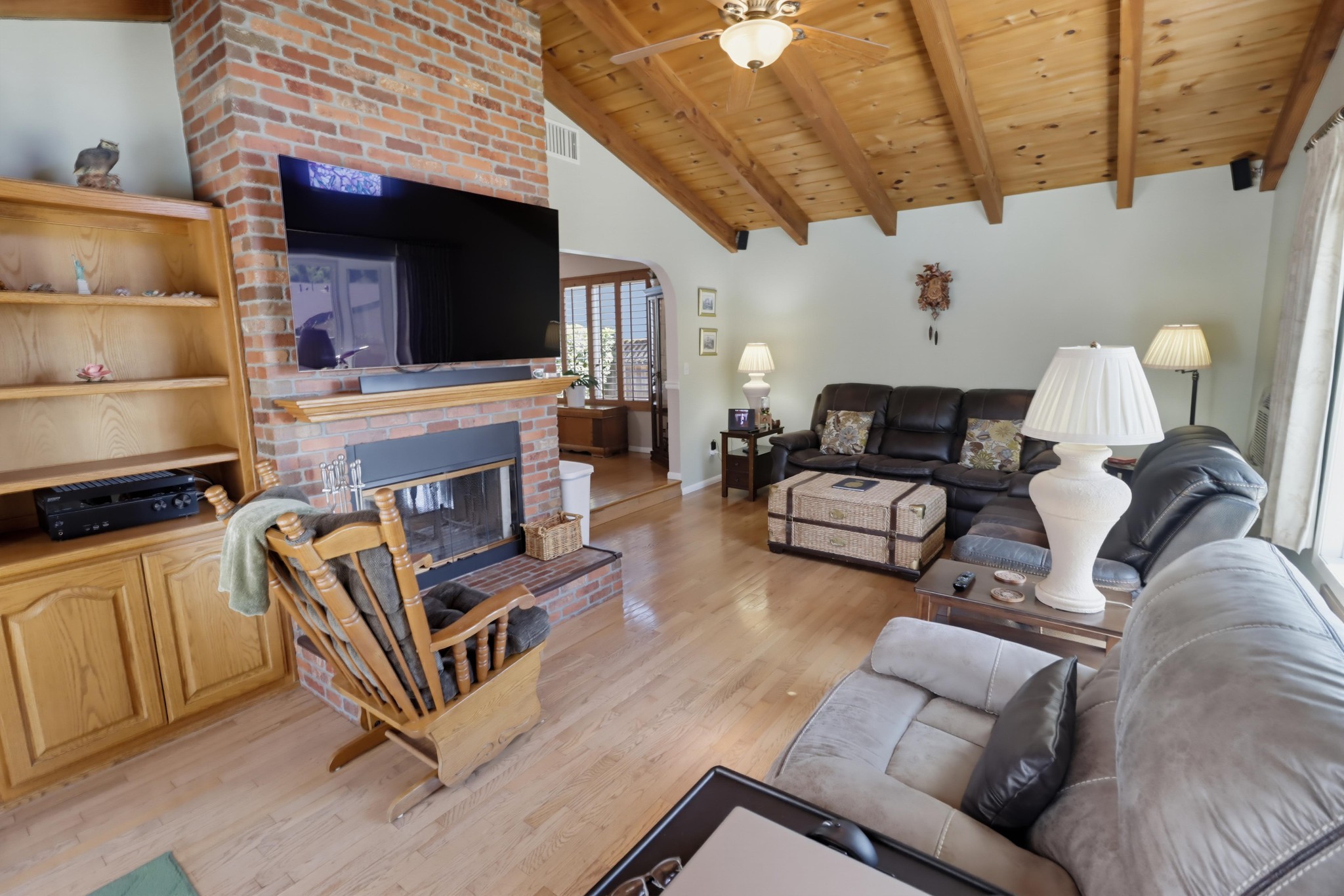 Virtual tour photo 24 of 59 for 8815 Joris Way