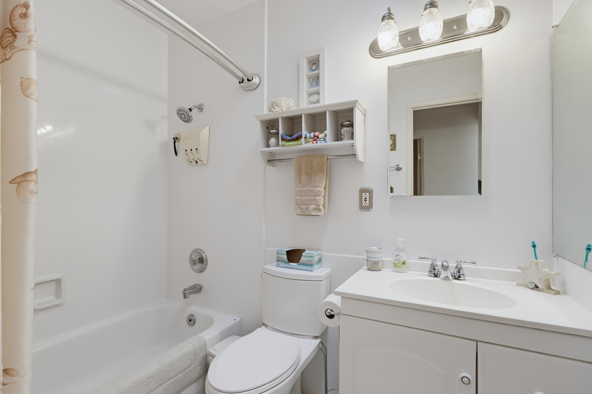 Virtual tour photo 31 of 59 for 8815 Joris Way