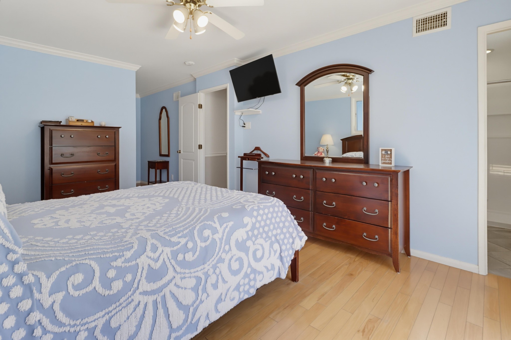 Virtual tour photo 36 of 59 for 8815 Joris Way