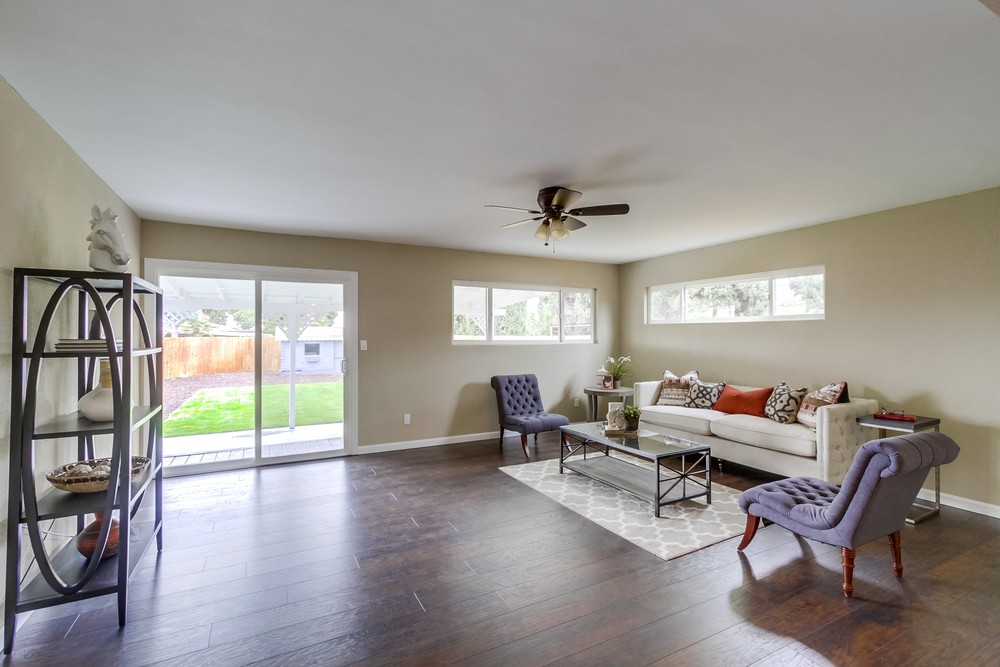 Virtual tour photo 9 of 39 for 8815 Whelan Dr