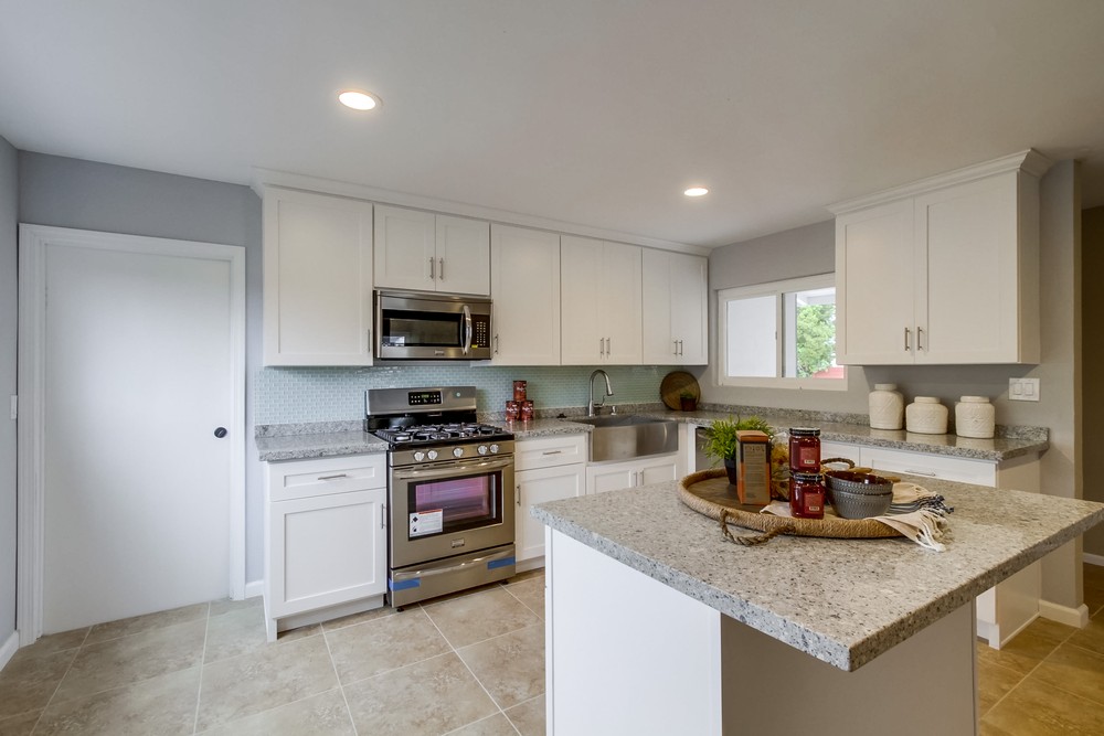 Virtual tour photo 14 of 39 for 8815 Whelan Dr