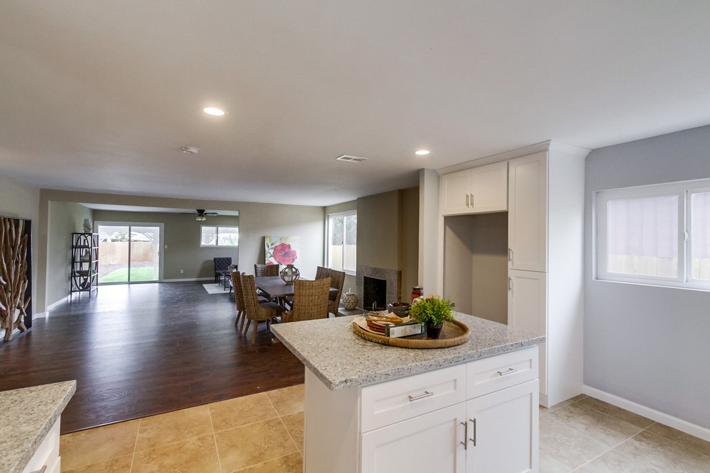 Virtual tour photo 16 of 39 for 8815 Whelan Dr