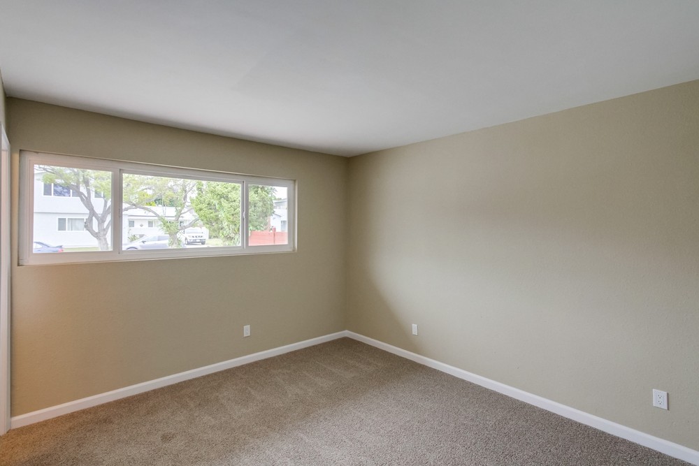Virtual tour photo 24 of 39 for 8815 Whelan Dr
