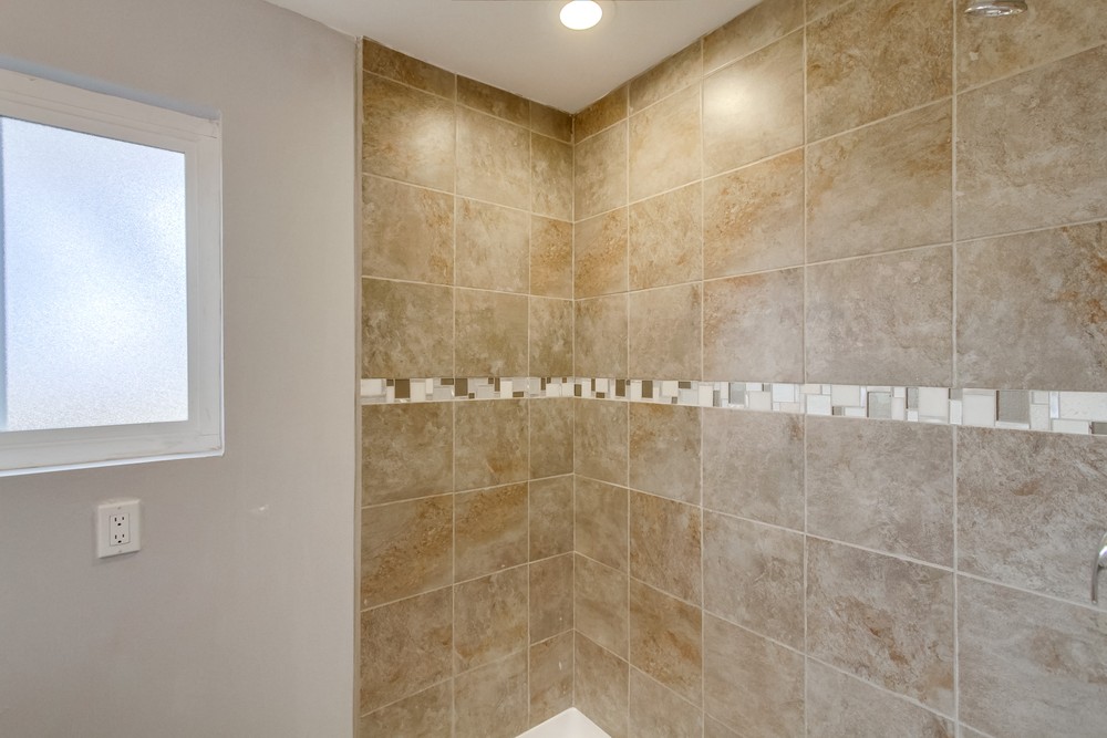 Virtual tour photo 28 of 39 for 8815 Whelan Dr