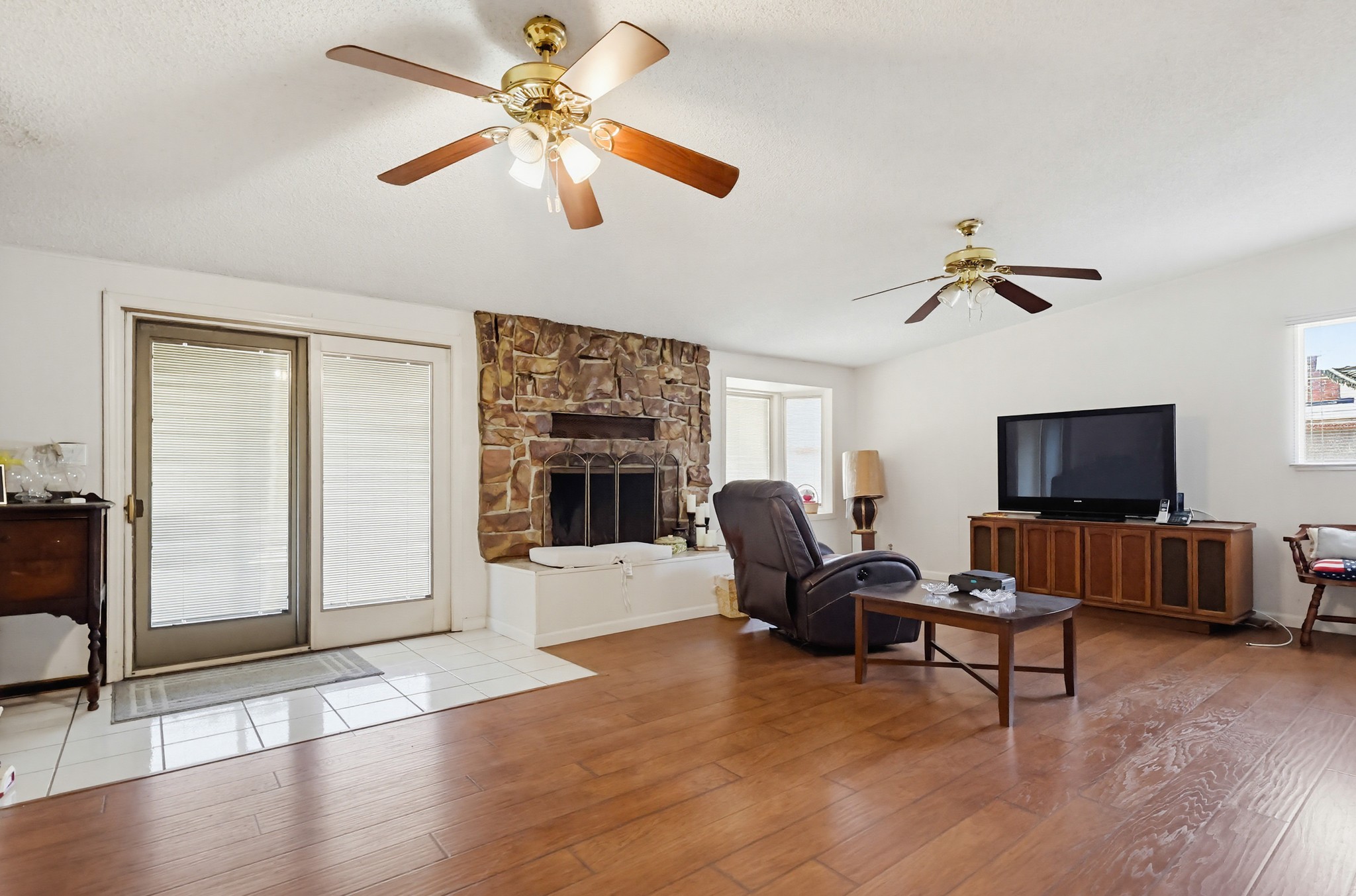 Virtual tour photo 21 of 60 for 8818 Aldrich St