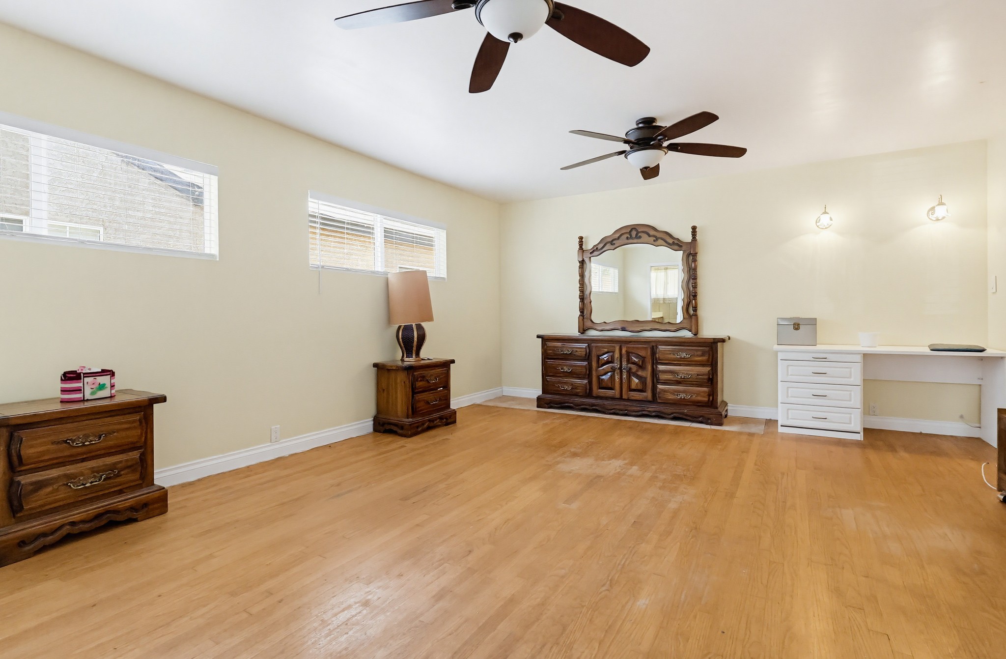 Virtual tour photo 26 of 60 for 8818 Aldrich St