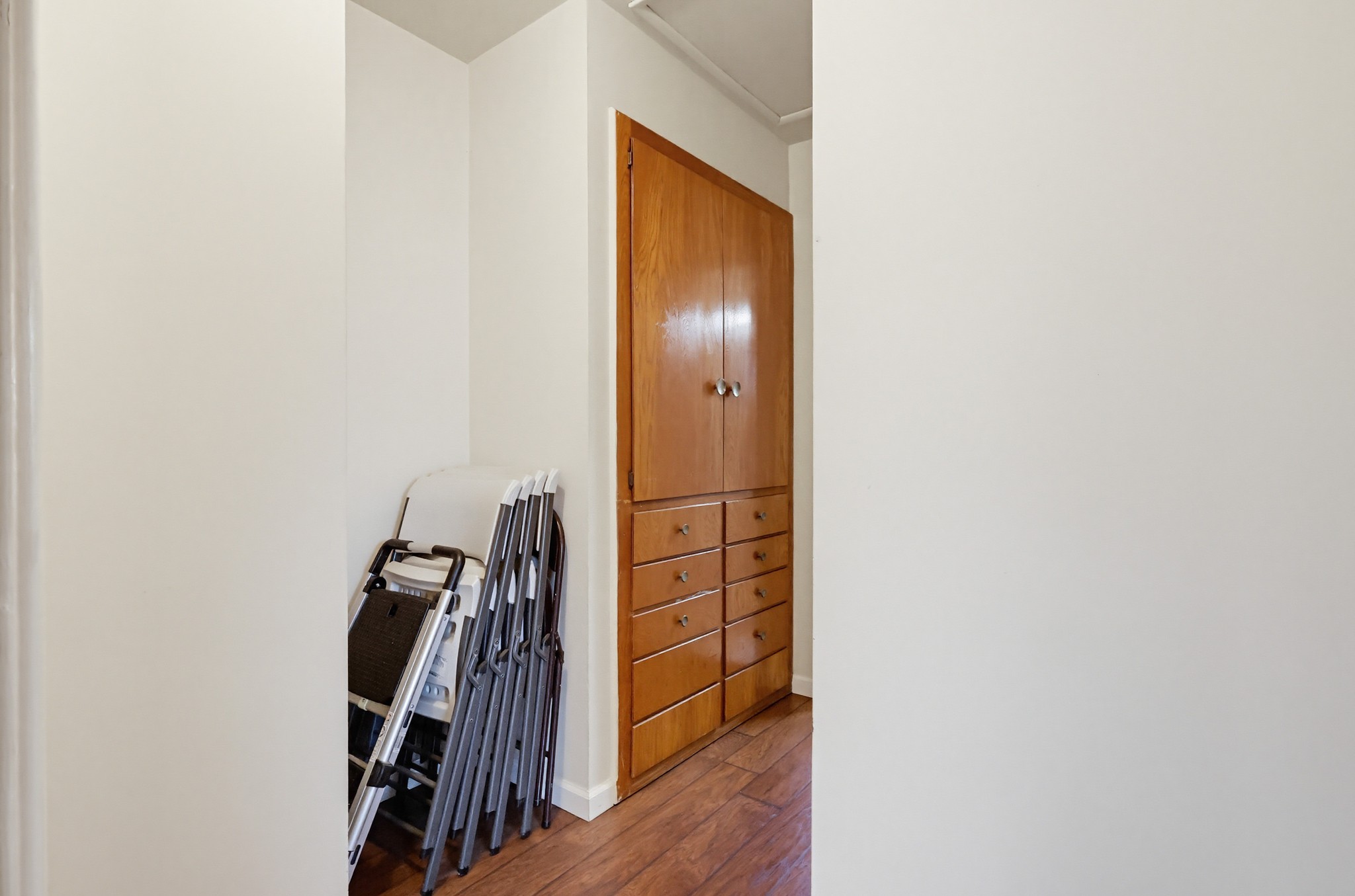Virtual tour photo 40 of 60 for 8818 Aldrich St
