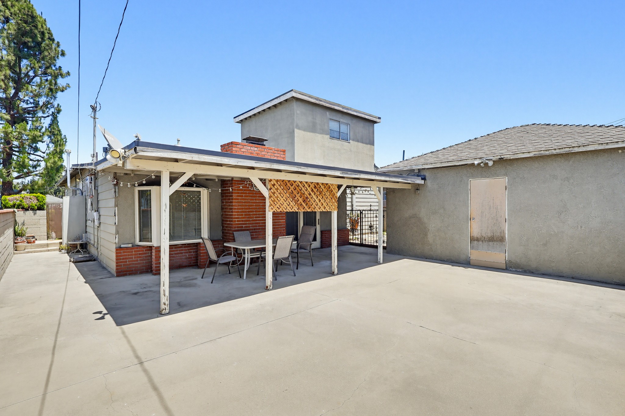 Virtual tour photo 50 of 60 for 8818 Aldrich St