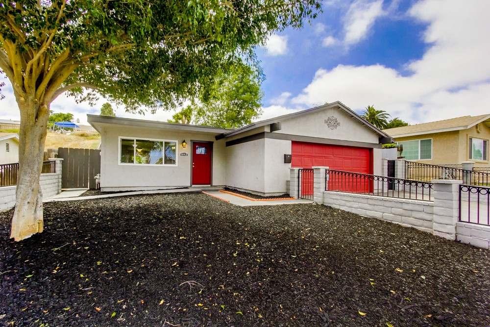 Virtual tour photo 6 of 43 for 882 Carlsbad St