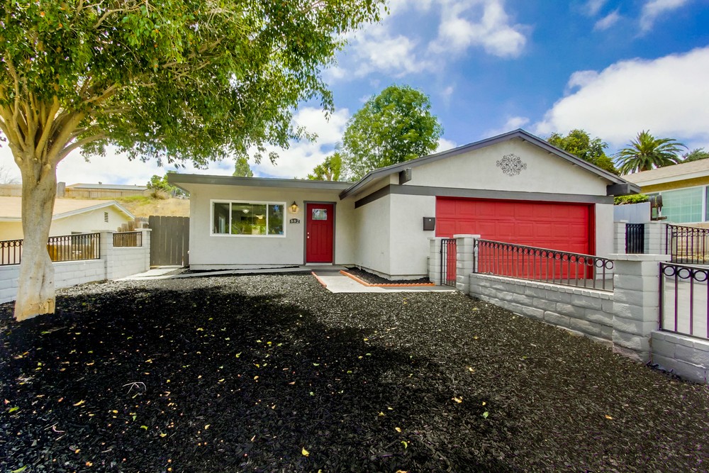 Virtual tour photo 7 of 43 for 882 Carlsbad St