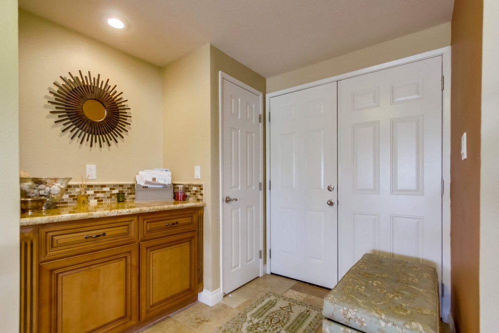 Virtual tour photo 15 of 44 for 8825 Highsmith Ln