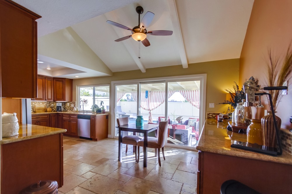 Virtual tour photo 16 of 44 for 8825 Highsmith Ln