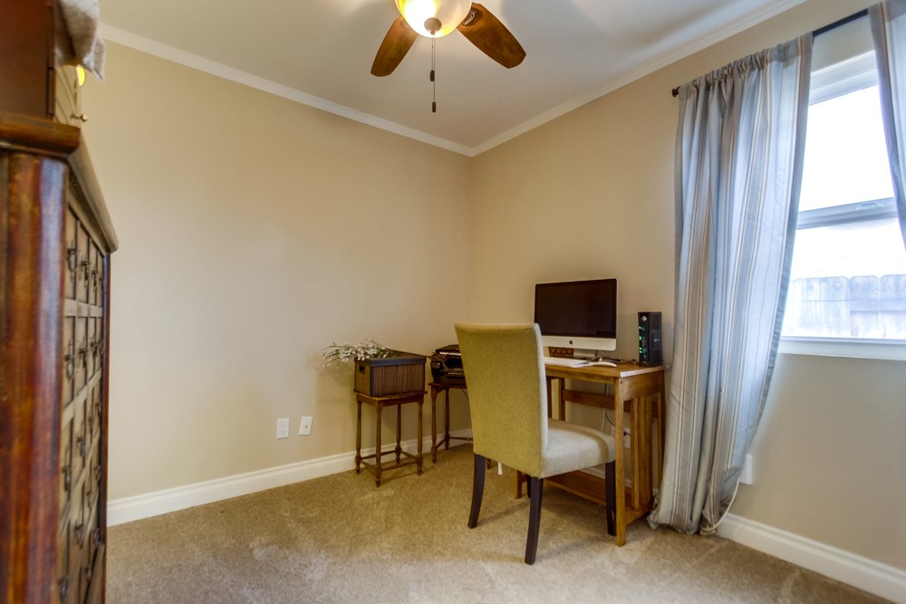 Virtual tour photo 33 of 44 for 8825 Highsmith Ln