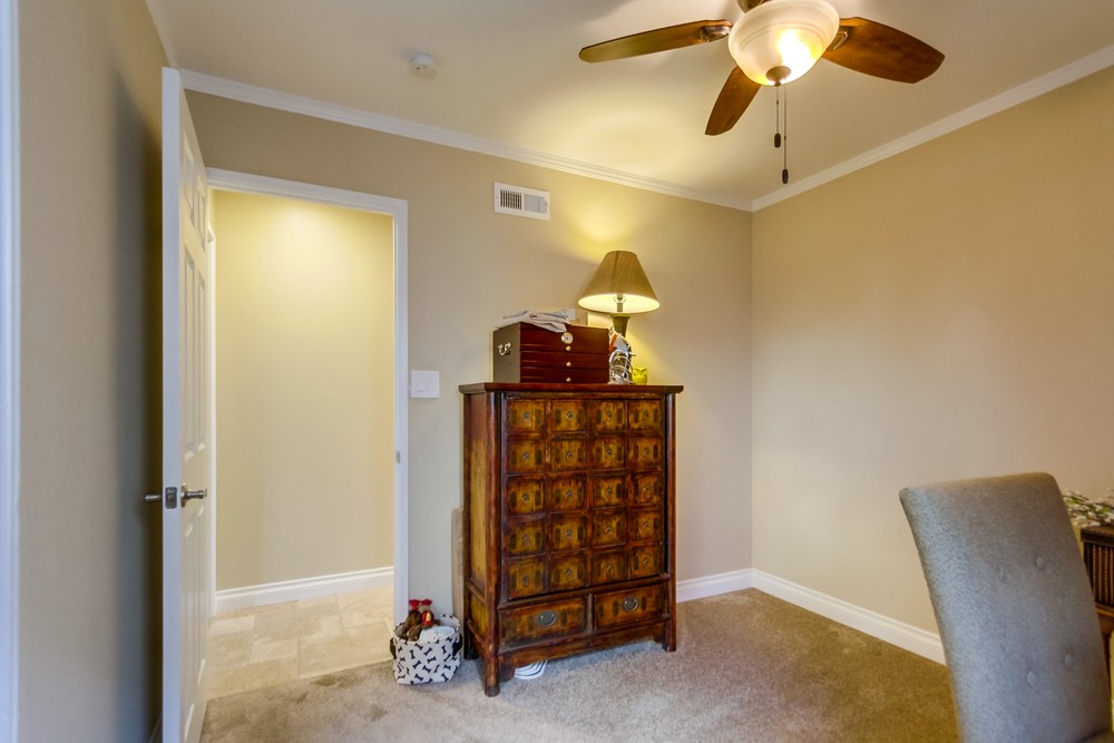 Virtual tour photo 35 of 44 for 8825 Highsmith Ln
