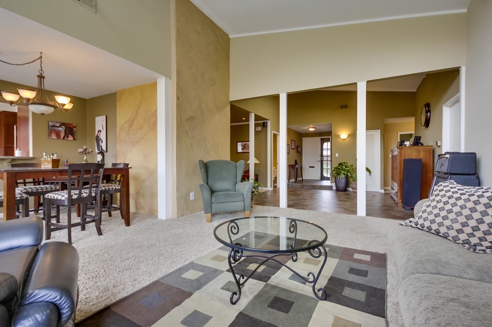 Virtual tour photo 9 of 53 for 8827 Robles Way