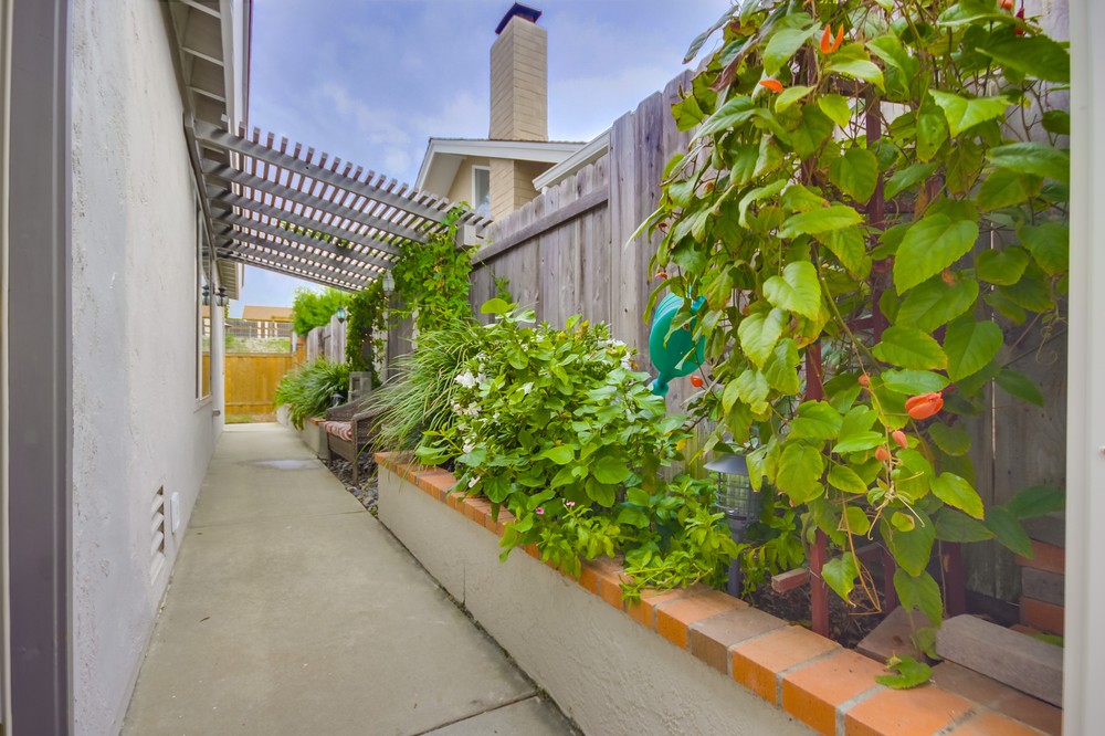 Virtual tour photo 52 of 53 for 8827 Robles Way