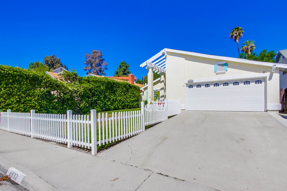 Virtual tour photo 5 of 56 for 8832 Aquarius Dr
