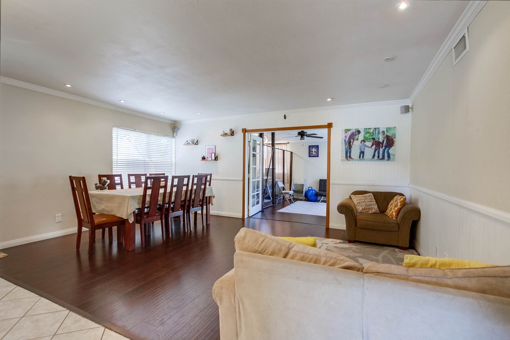 Virtual tour photo 14 of 56 for 8832 Aquarius Dr