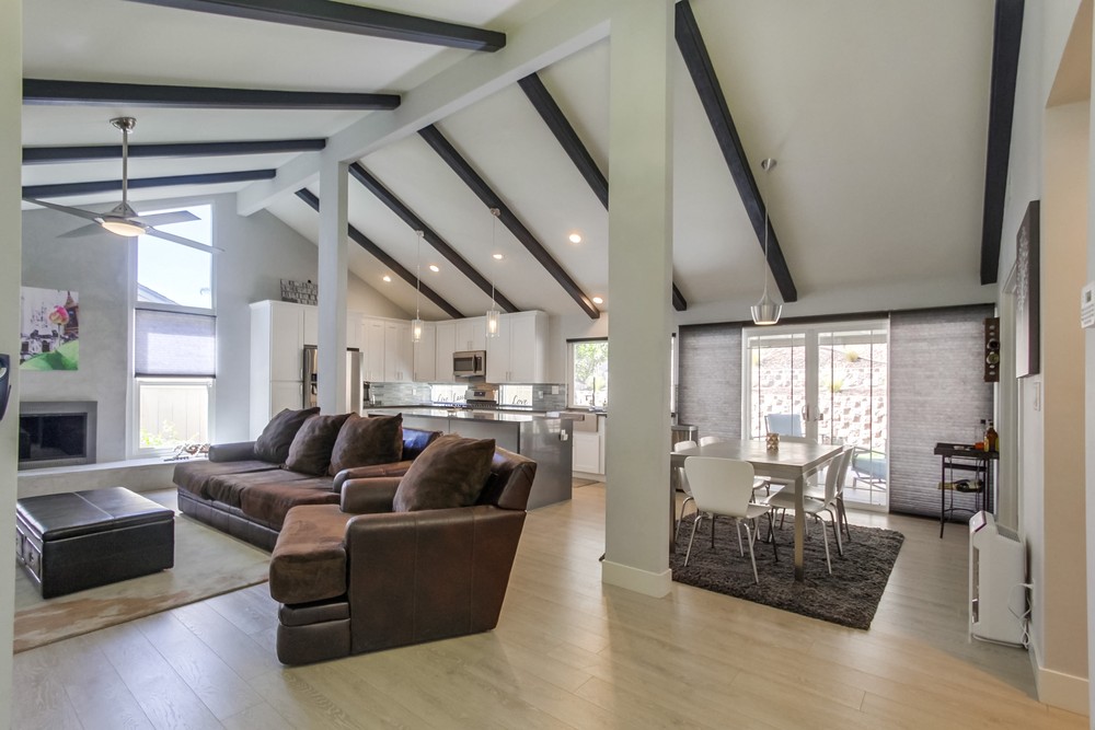 Virtual tour photo 7 of 38 for 8834 Whiteport Ln