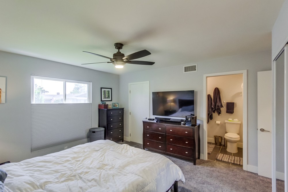 Virtual tour photo 24 of 38 for 8834 Whiteport Ln