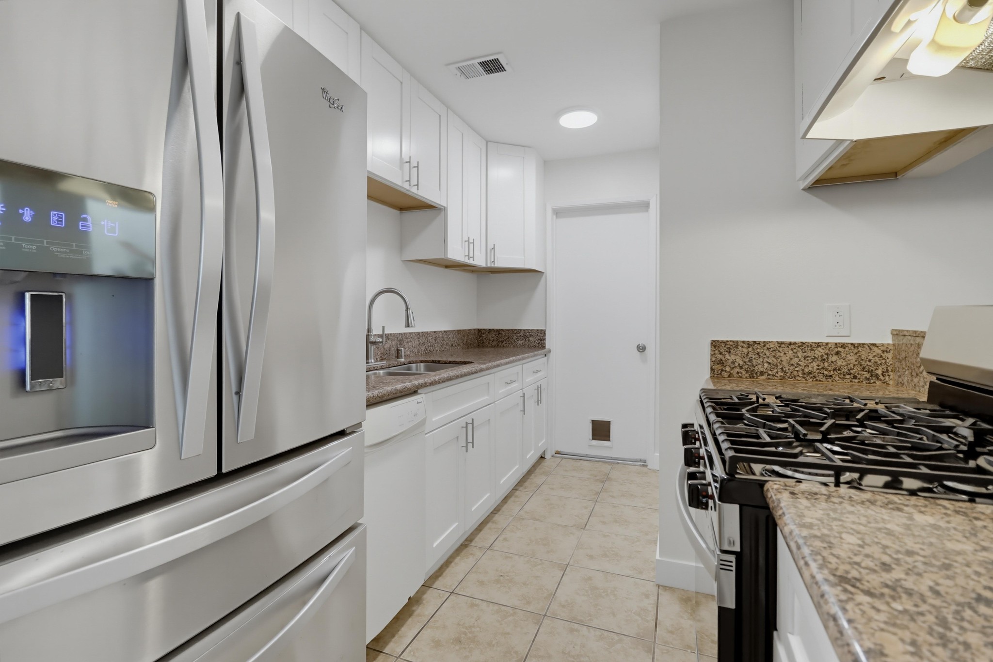 Virtual tour photo 5 of 35 for 8837 Terrarama Ave