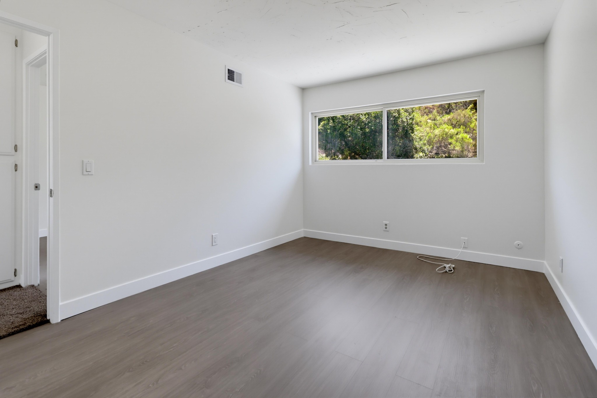 Virtual tour photo 22 of 35 for 8837 Terrarama Ave