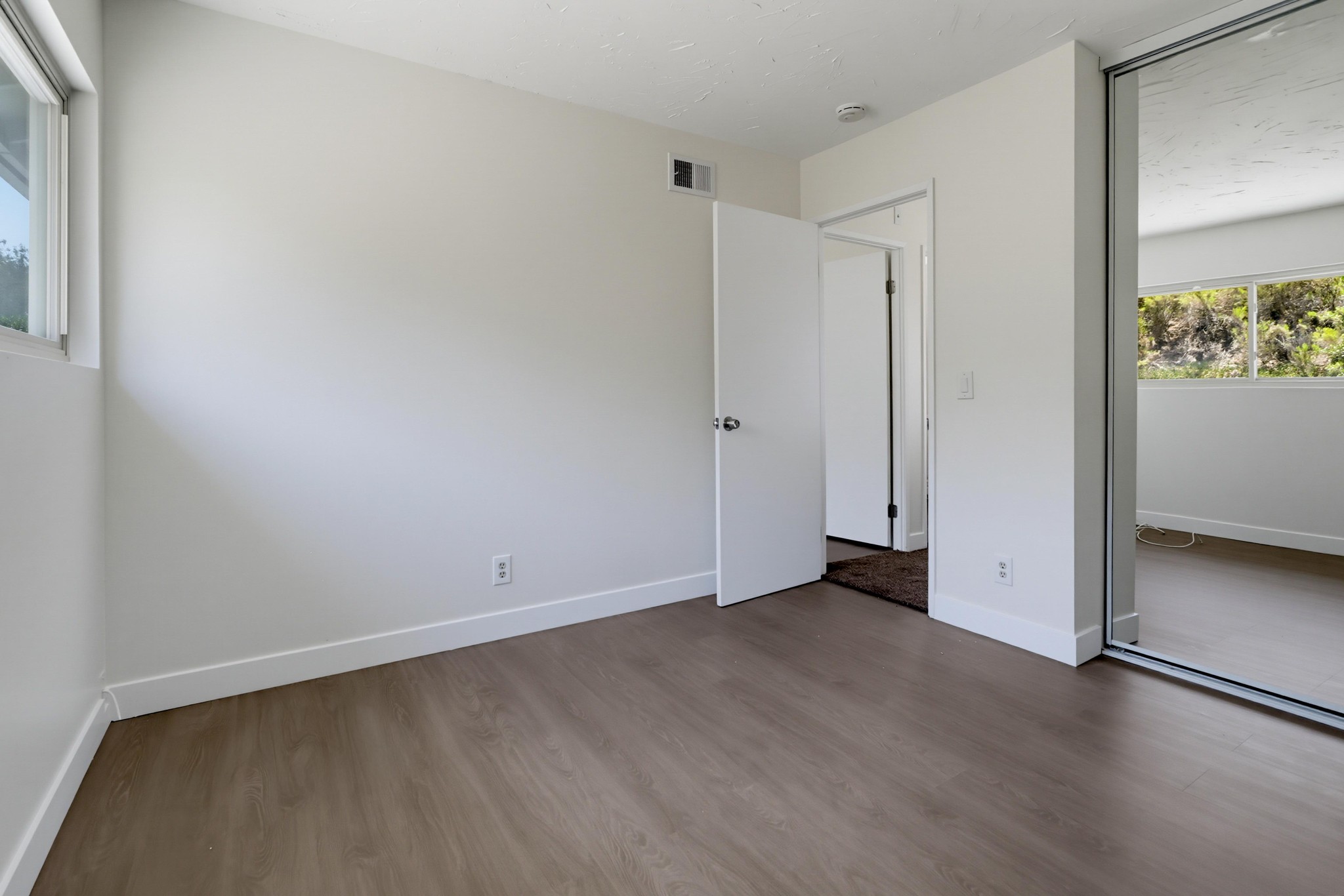 Virtual tour photo 26 of 35 for 8837 Terrarama Ave
