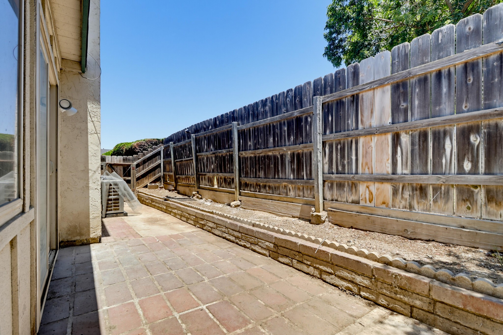 Virtual tour photo 33 of 35 for 8837 Terrarama Ave