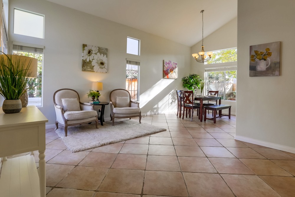Virtual tour photo 9 of 41 for 8839 Gainsborough Ave