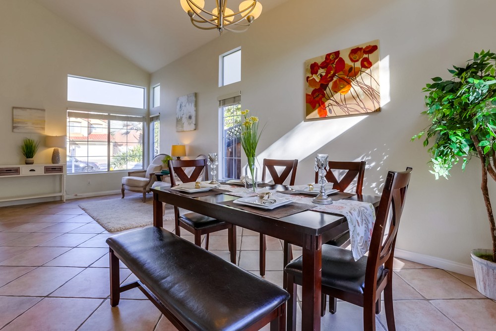 Virtual tour photo 15 of 41 for 8839 Gainsborough Ave