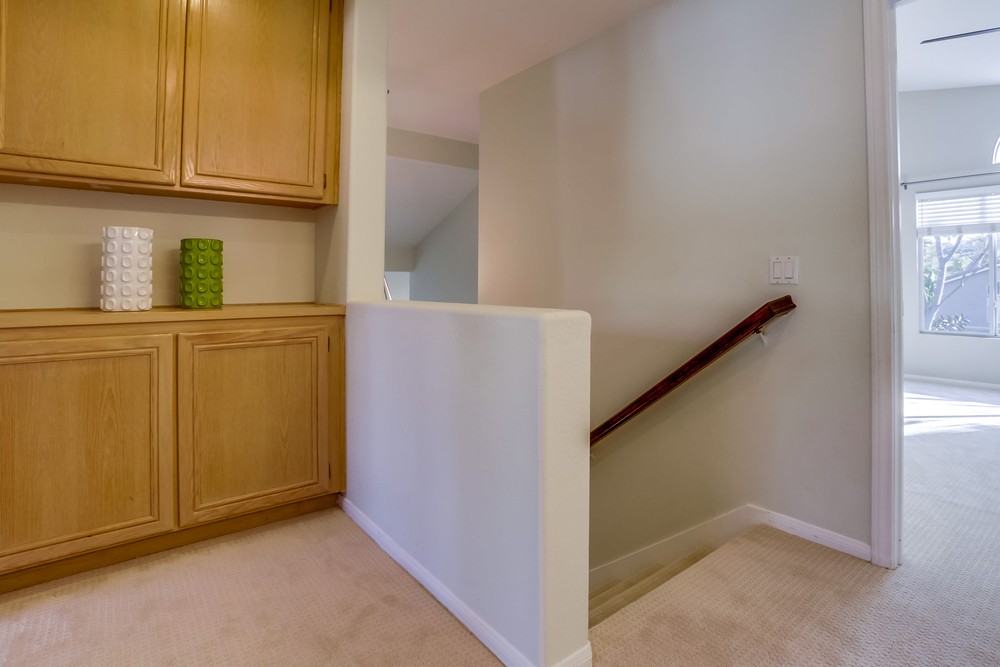 Virtual tour photo 23 of 41 for 8839 Gainsborough Ave