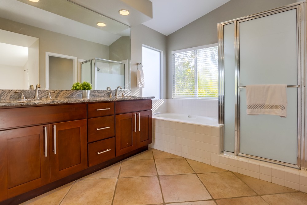 Virtual tour photo 28 of 41 for 8839 Gainsborough Ave
