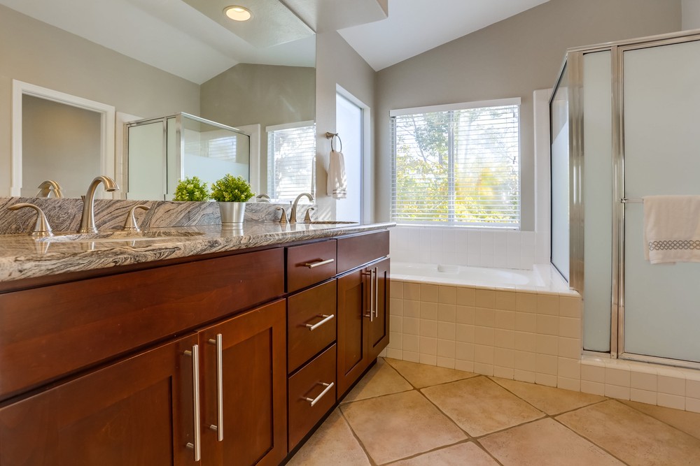 Virtual tour photo 29 of 41 for 8839 Gainsborough Ave