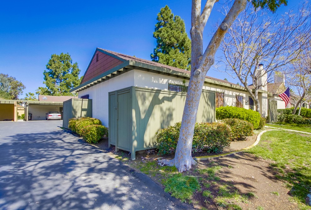 Virtual tour photo 4 of 31 for 8840 Flanders Dr