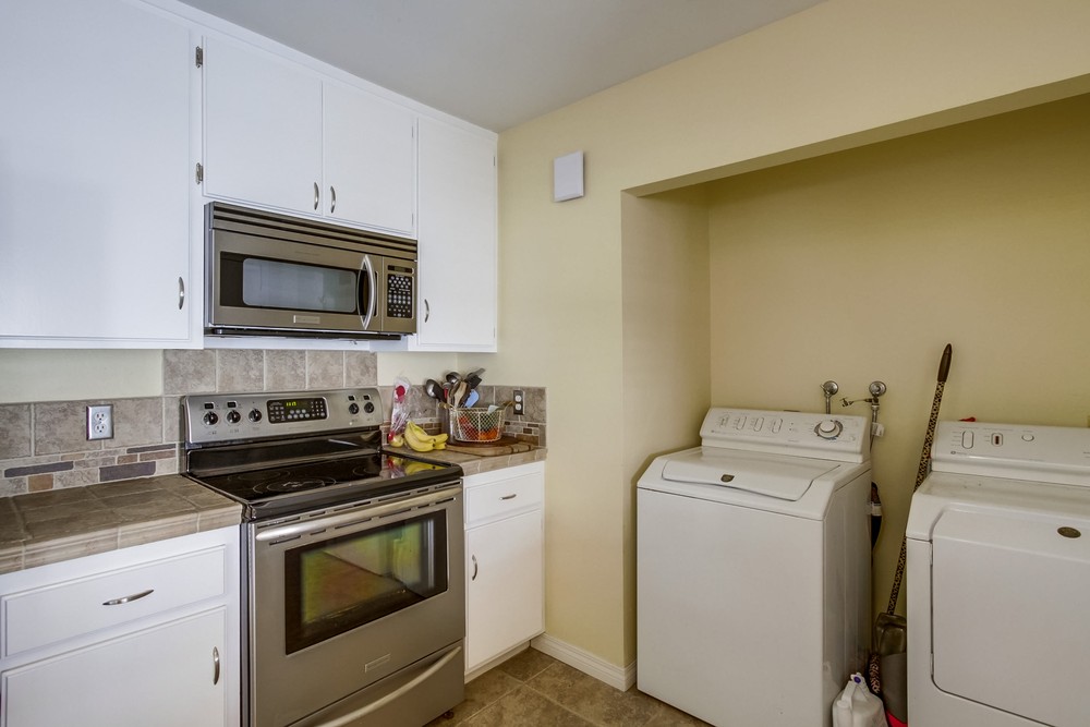 Virtual tour photo 13 of 31 for 8840 Flanders Dr