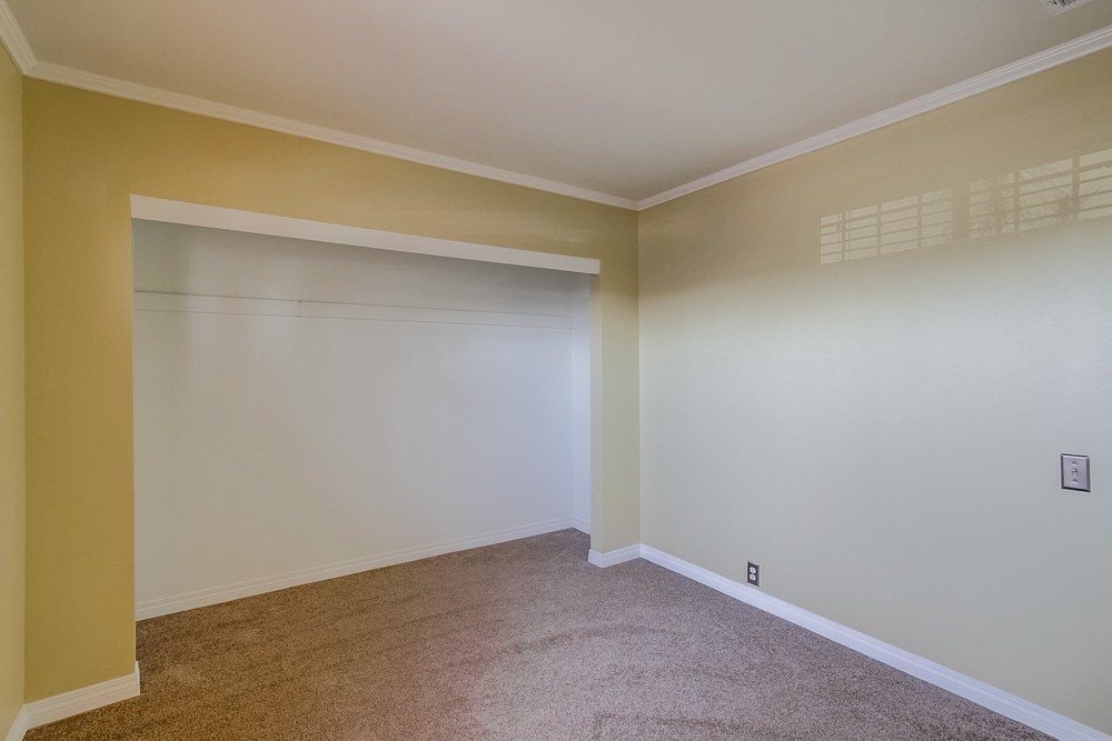 Virtual tour photo 26 of 31 for 8840 Flanders Dr