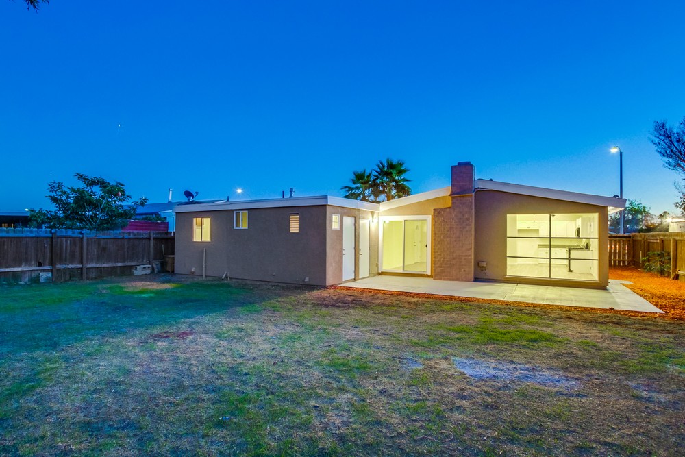 Virtual tour photo 9 of 52 for 8840 Hammond Dr