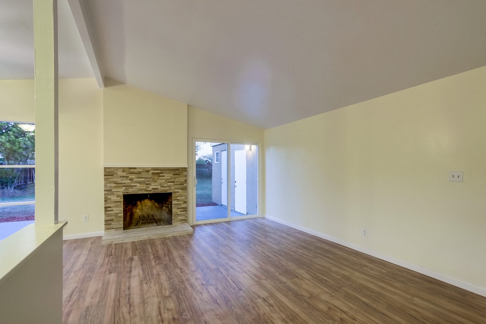 Virtual tour photo 15 of 52 for 8840 Hammond Dr