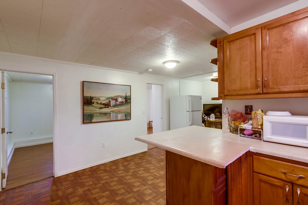 Virtual tour photo 25 of 52 for 8840 Hammond Dr
