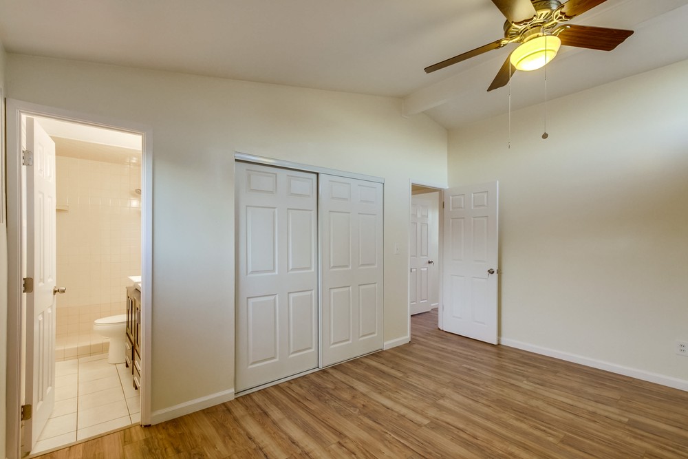 Virtual tour photo 30 of 52 for 8840 Hammond Dr
