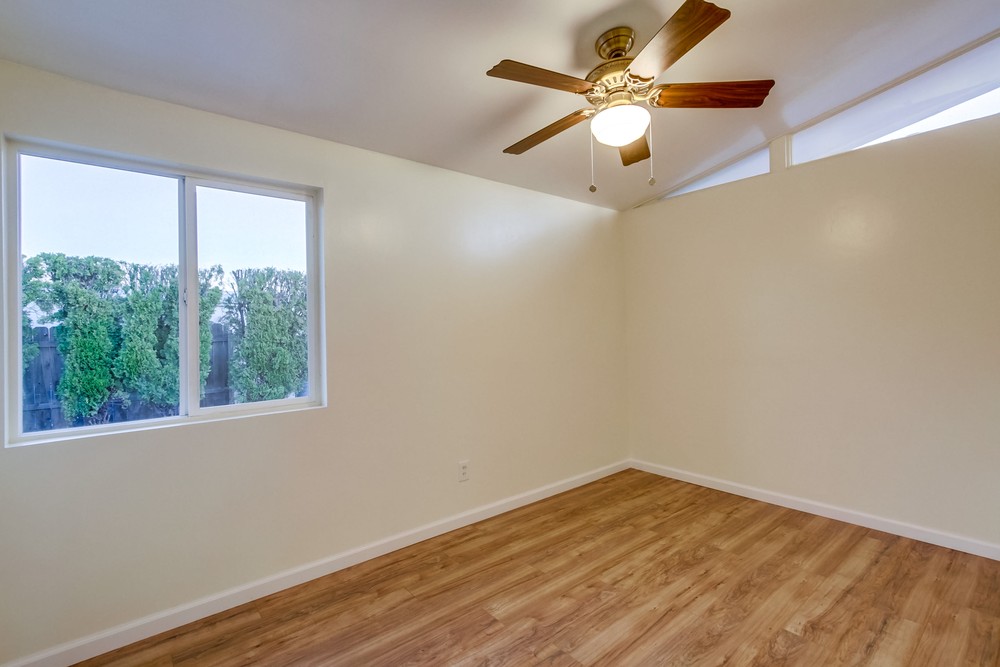 Virtual tour photo 33 of 52 for 8840 Hammond Dr